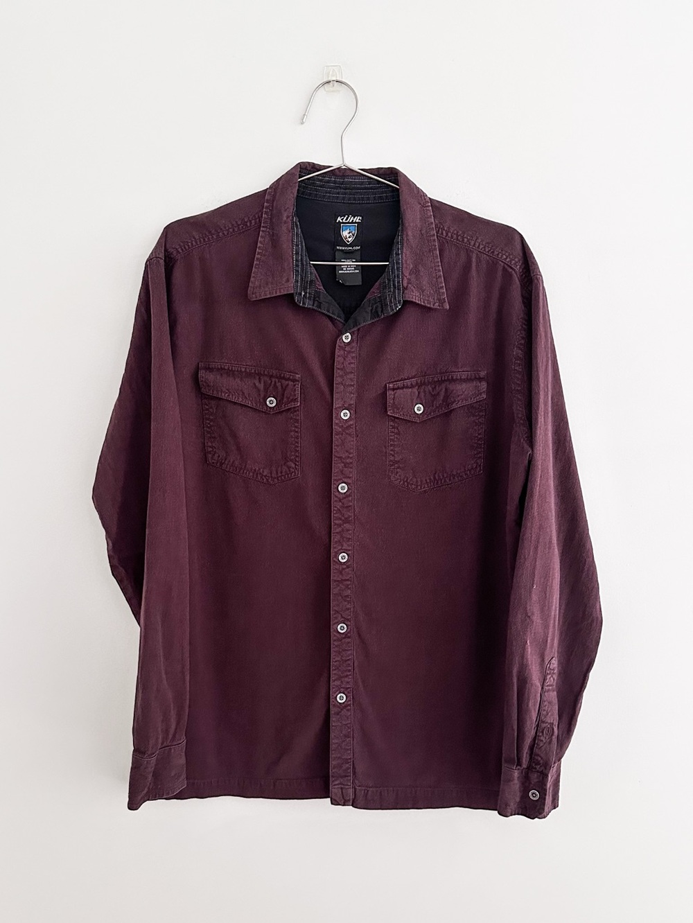 Kuhl 100% Cotton Chambray Button Down Deep Burgundy Plum Performance Gear Size L